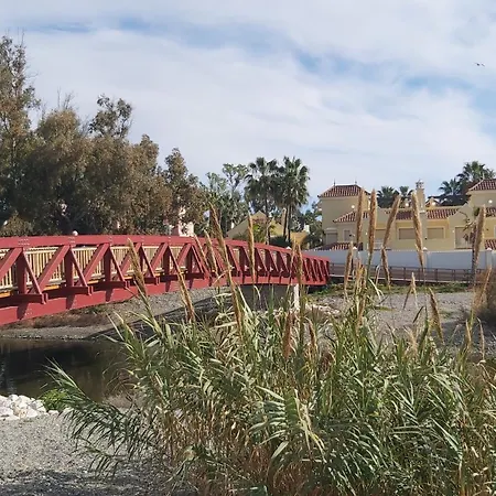 Del Parque Flats Picasso Townhouse *