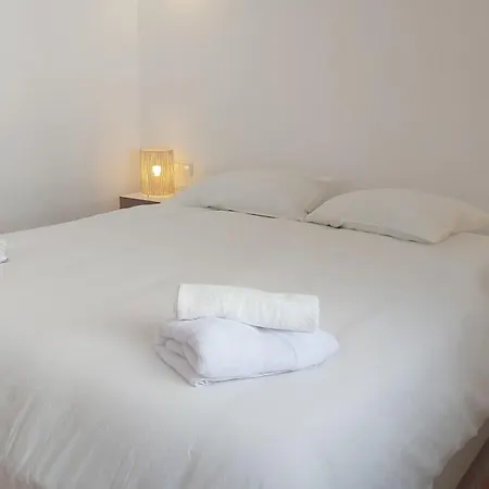 Del Parque Flats Picasso Townhouse Marbella