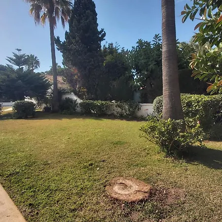 Tatil Evi Del Parque Flats Picasso Townhouse Marbella