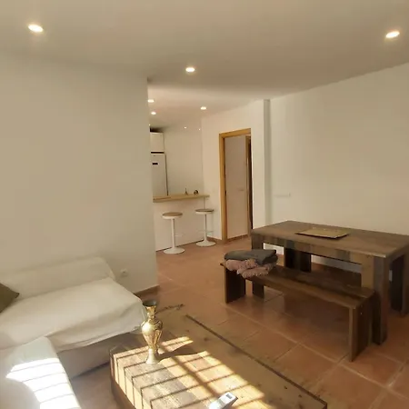 Del Parque Flats Picasso Townhouse