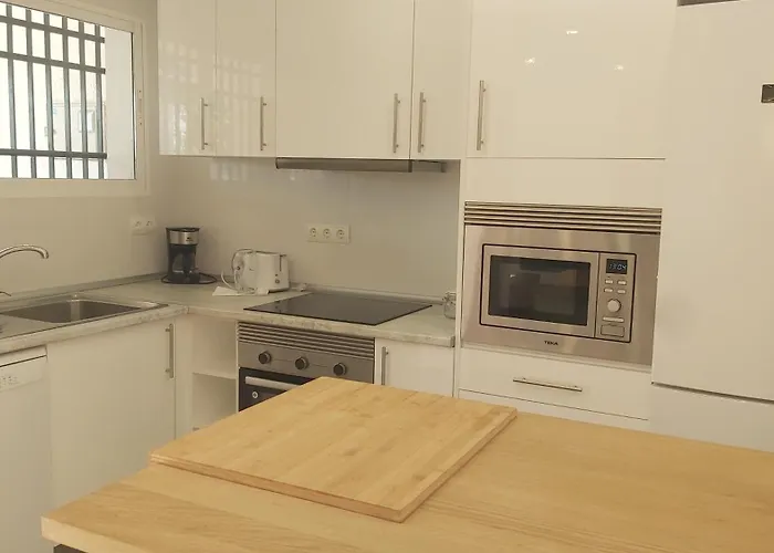 Nyaraló Del Parque Flats Picasso Townhouse