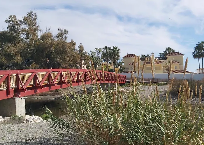 Del Parque Flats Picasso Townhouse *