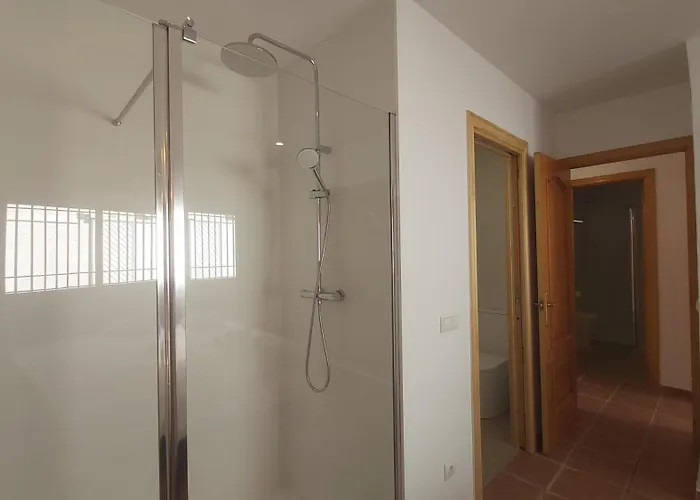 Del Parque Flats Picasso Townhouse Будинок відпочинку *
