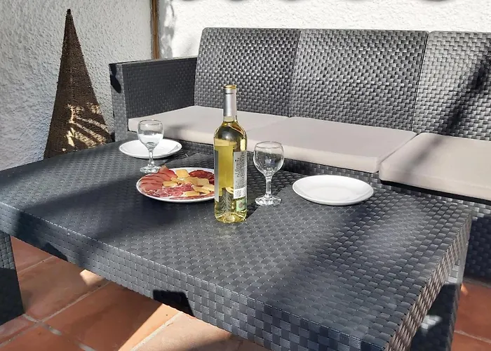 Del Parque Flats Picasso Townhouse