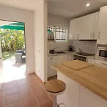 Feriehus Del Parque Flats Picasso Townhouse *